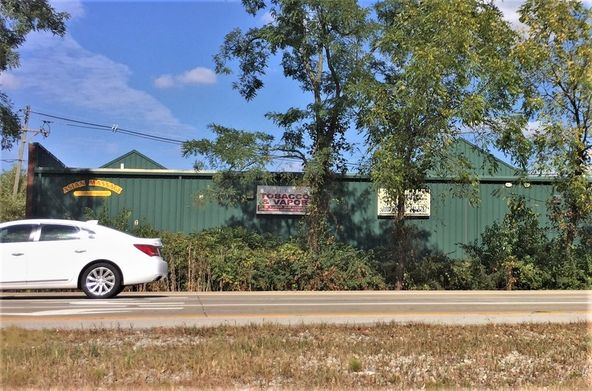 Anchorage Plaza: 12907 Factory Lane, Louisville, KY 40245